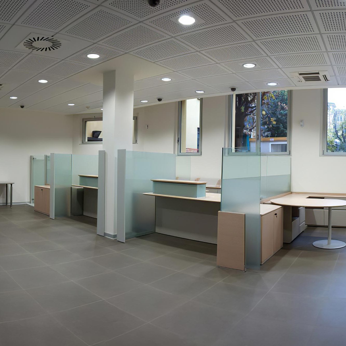 retail, uffici e infrastrutture - progetto banca masia, interni