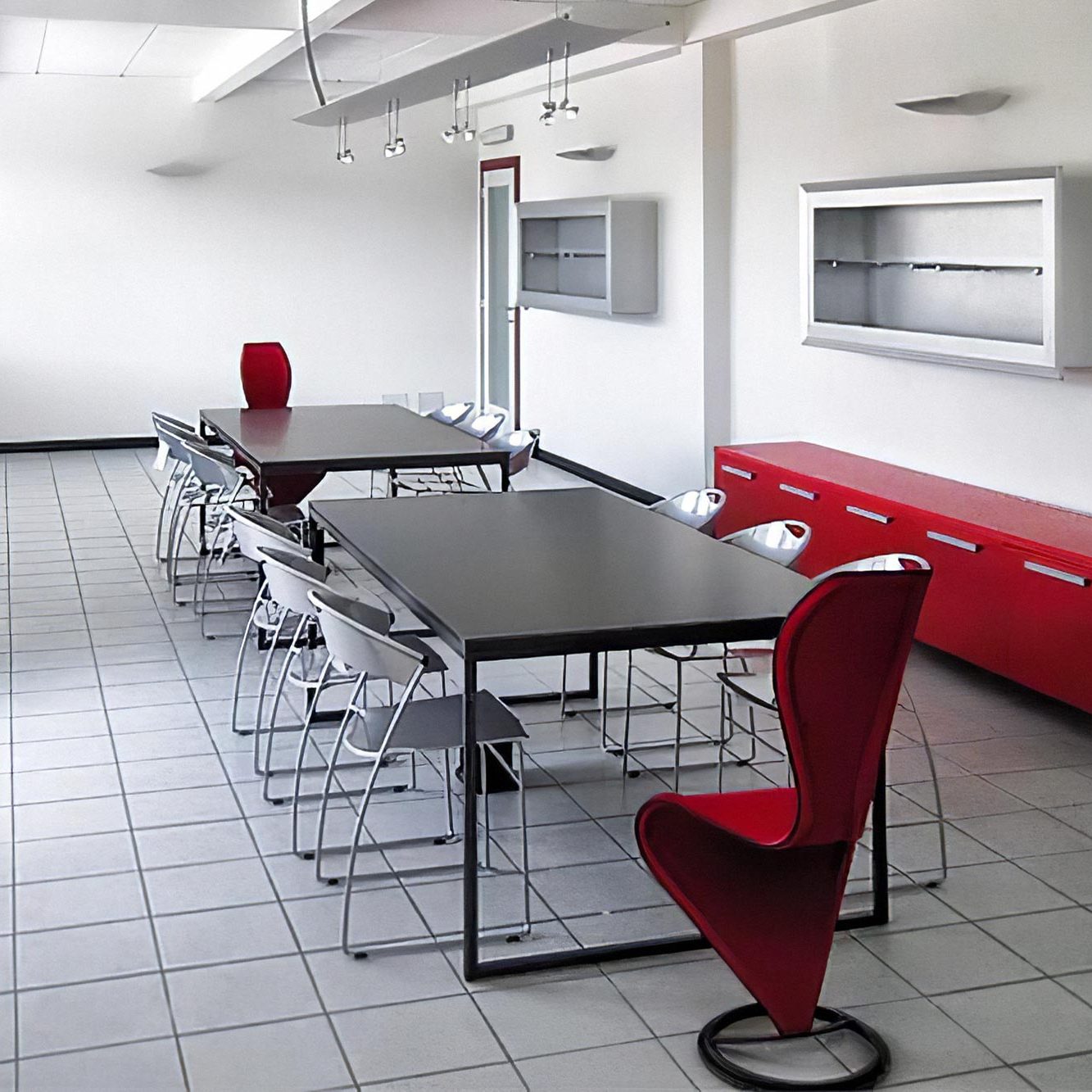 retail, uffici e infrastrutture - progetto comex, interni